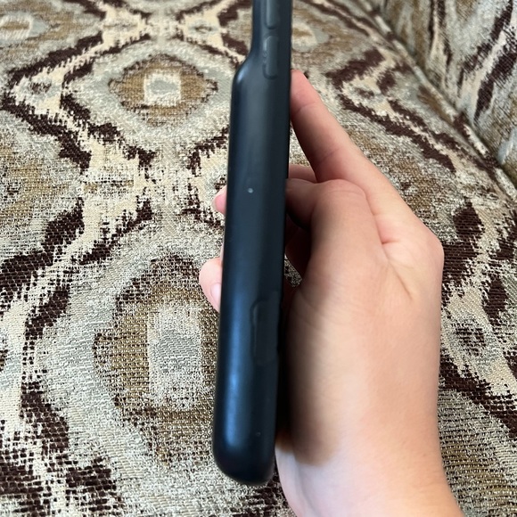 Authentic Apple iPhone XS Max Smart Battery Case - Picture 5 of 6